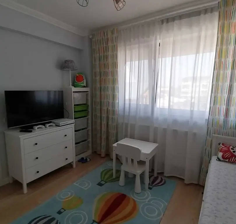 Apartament 3 camere Parc Bazilescu