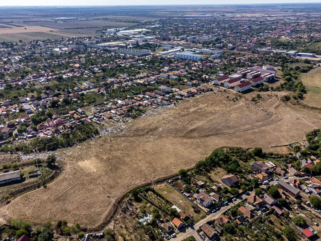 Teren intravilan pentru construcții – Sânnicolau Mic, Arad 12 euro/ mp