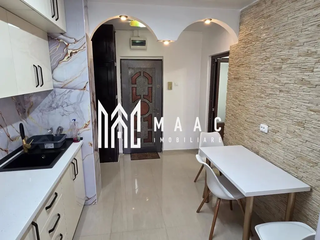 Apartament 2 camere et 2 lift Mihai Viteazu