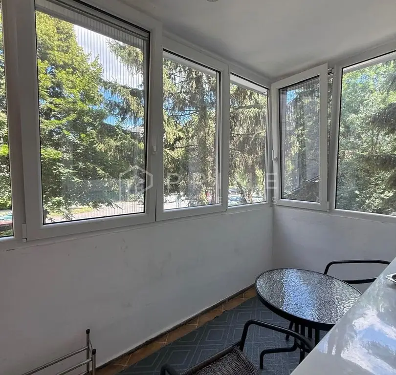 Apartament cu 3 camere decomandate- Ideal pentru studenti - Zona Tudor