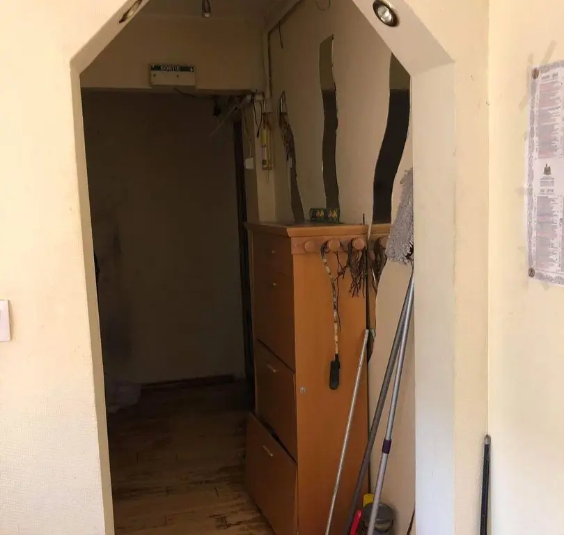 BRASADAS vinde ap 2 cam etaj 2/4 Micro 14.