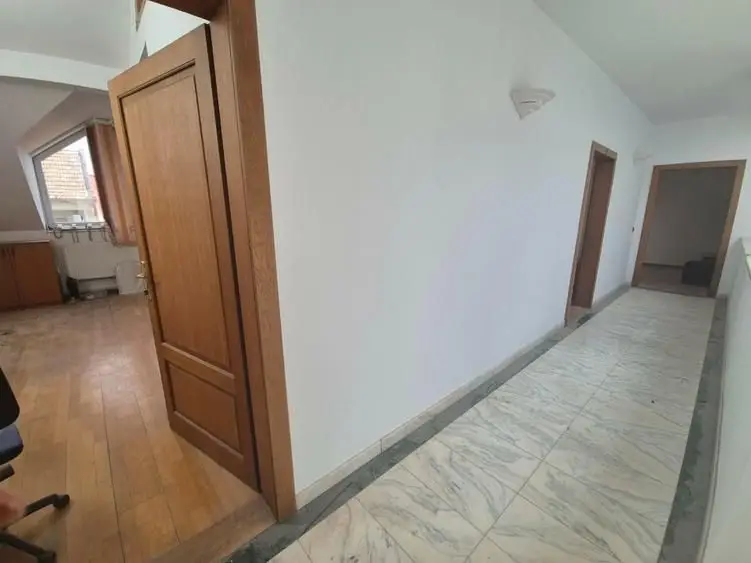 BRASADAS vinde Imobil Central, Ideal pentru Investiție!