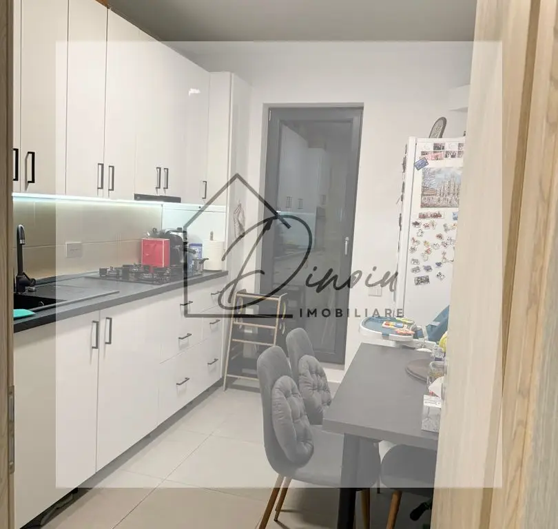 Apartament 3 camere Valea Larga B-dul Timisoara - 79mp, parcare COM0