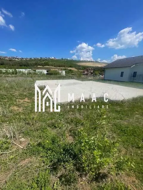 Teren intravilan cu fundatie I 700mp I Șura Mare