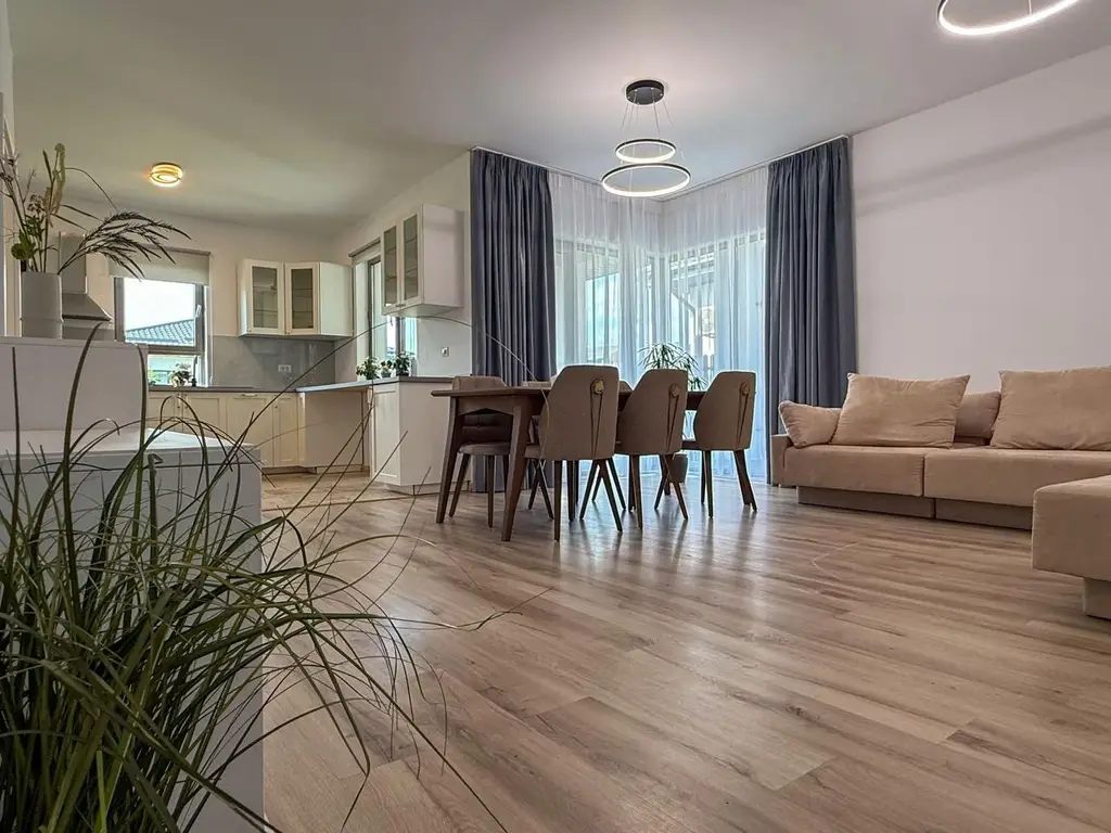 Nature&Comfort**4 Room Villa Corbeanca**Commission 0%