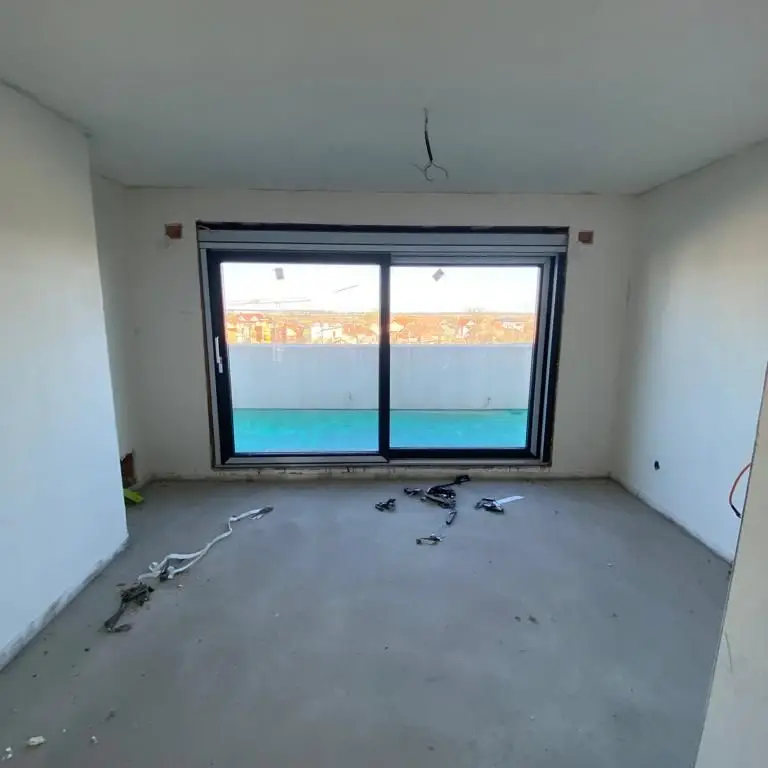 BRASADAS vinde PENTHOUSE NOU cu 3 camere 220mp in BUTTERFLY 3.