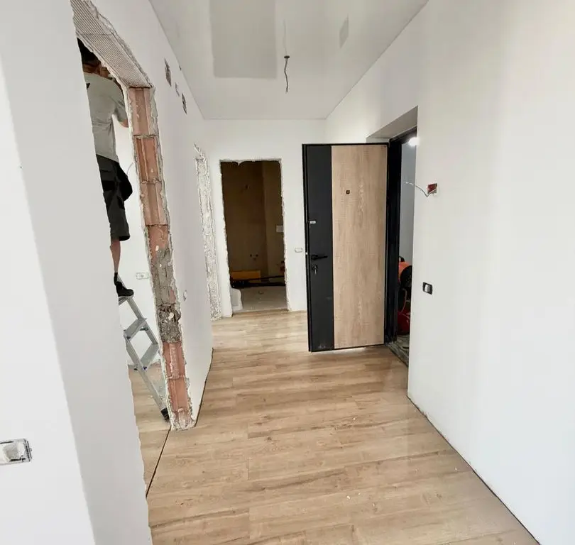 Apartament cu 2 camere iunie 2026 zona Militari Residence