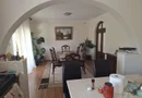 BRASADAS vinde casa individuala 8 cam teren 10 ari Unirii.