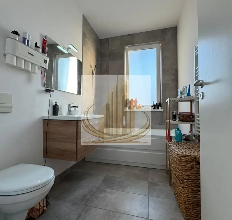 Apartament de lux cu 3 camere si 2 locuri de parcare✨
