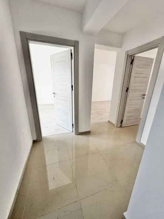 Ap. doua camere zona Militari Residence DOUA BALCOANE