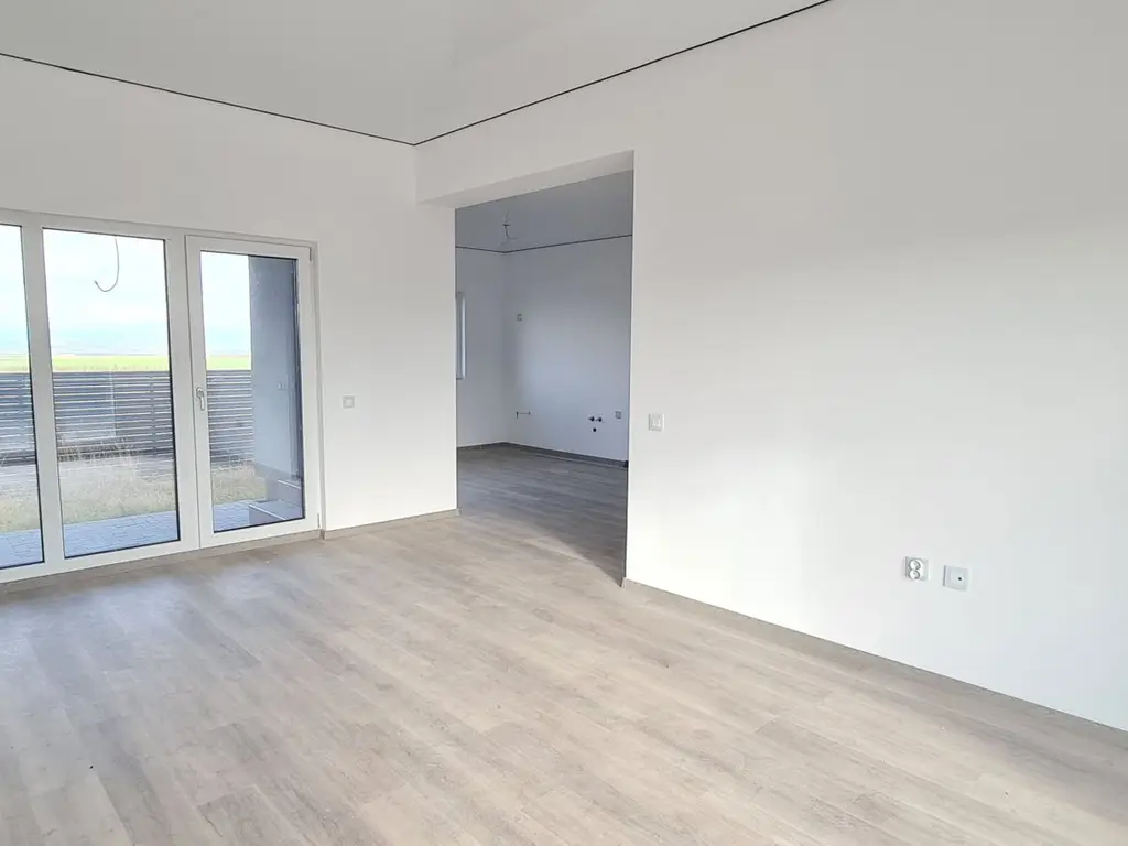 Casa 4 camere finalizata intabulata cartier Izvor Tarlungeni