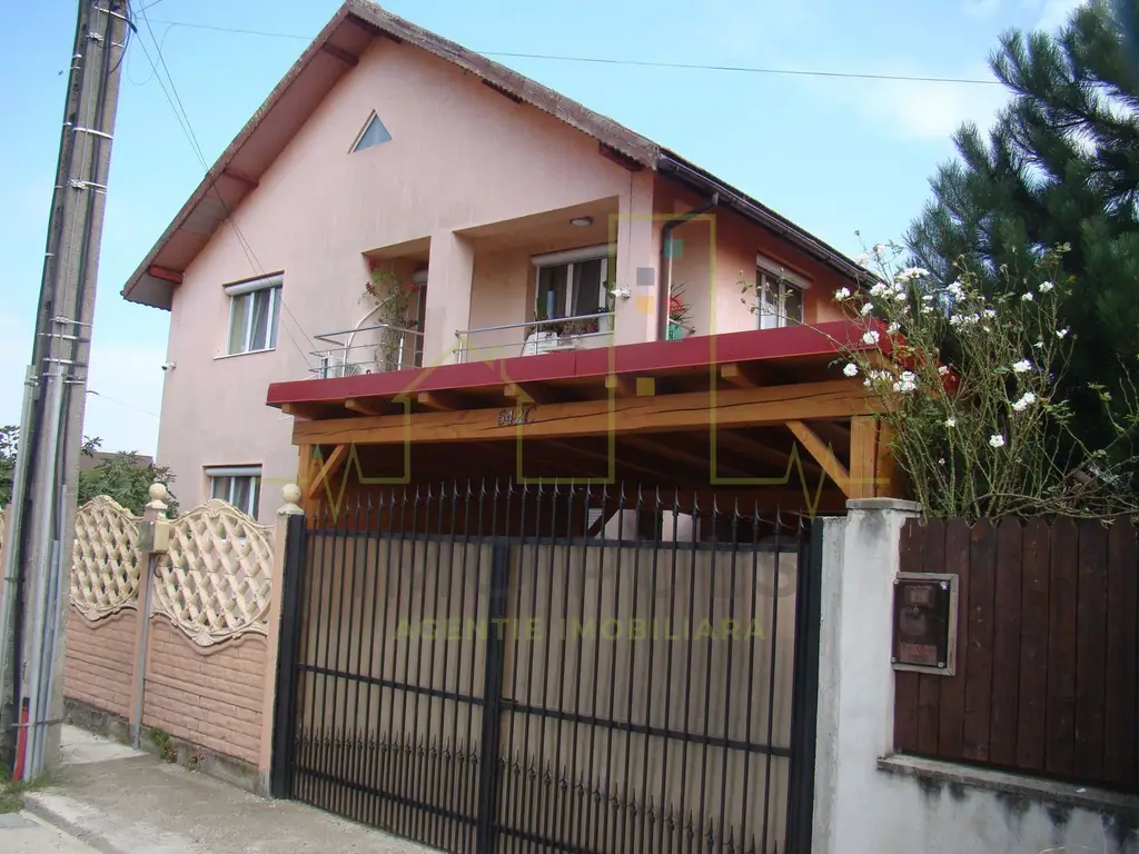 Casa individuala in Sacalaz cu 5 camere
