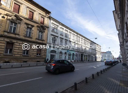 PRET NOU! Apartament decomandat 3 camere - str. Horia - COMISION 0%