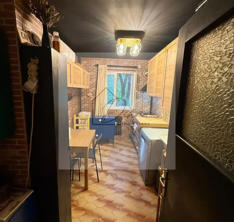 Apartament 4 camere Drumul Taberei I Plaza Mall I etaj 1/4 I COM 0%
