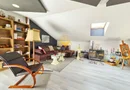 Casă modernă de vânzare, curte, 6 camere, parcare, Zona Vivo, Florești