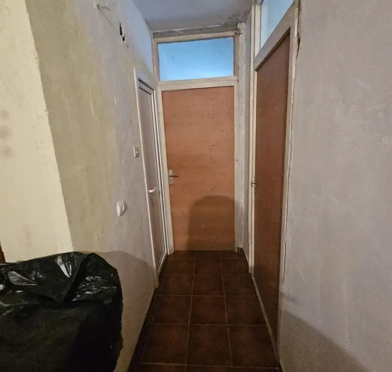 Apartament 3 camere, Ultracentral, Costesti