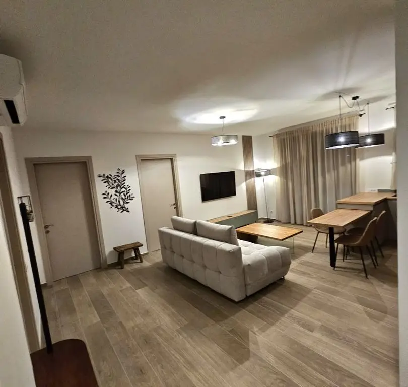 Apartament 3 camere de închiriat în Opera Residence –bloc nou, mobilat