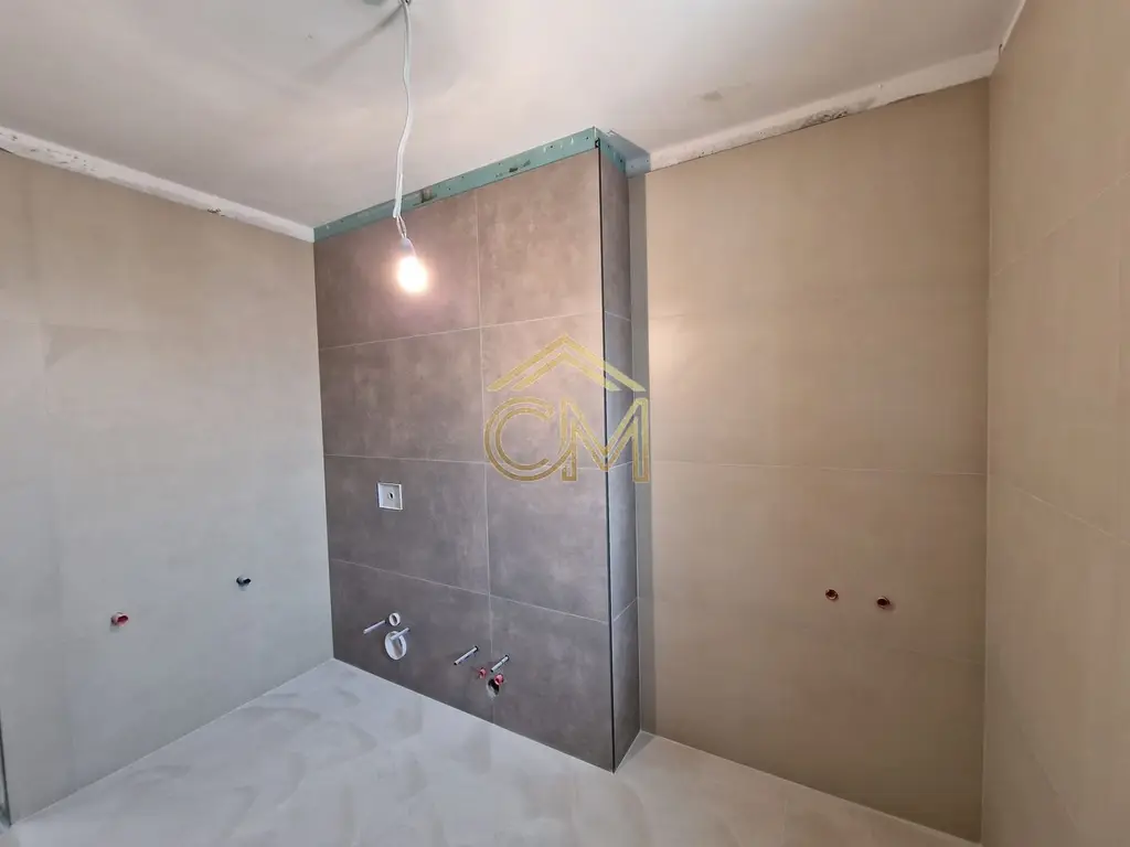 Casă 4 Camere - 110 MPU - 264 MP Teren - La Cheie