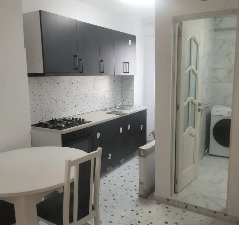Garsonieră spațioasă 48 mp | Băneasa – zonă centrală | Etaj 3/3