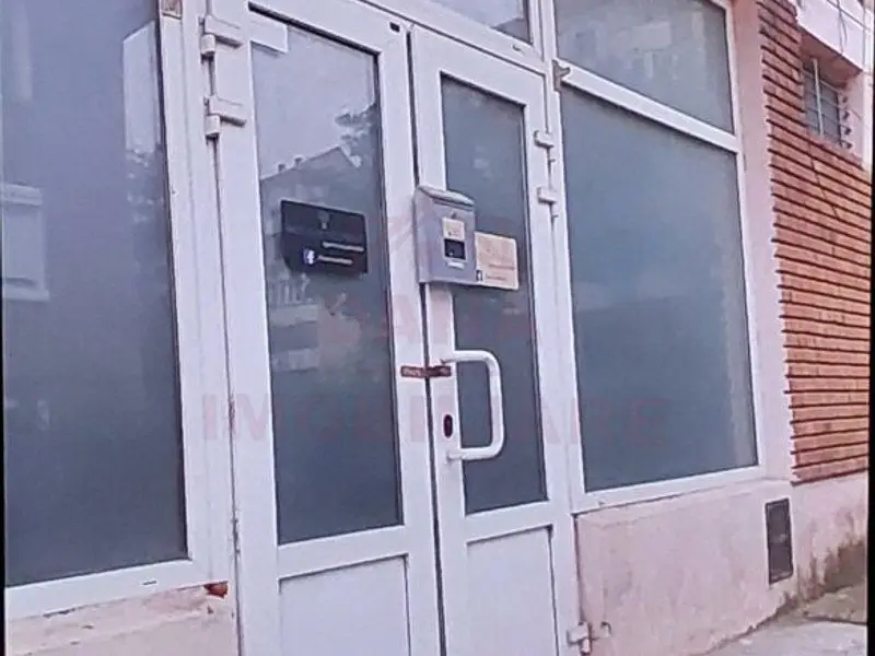 SPAȚIU COMERCIAL ÎN REȘIȚA, zona Govândari VÂNZARE\ COMISION O%