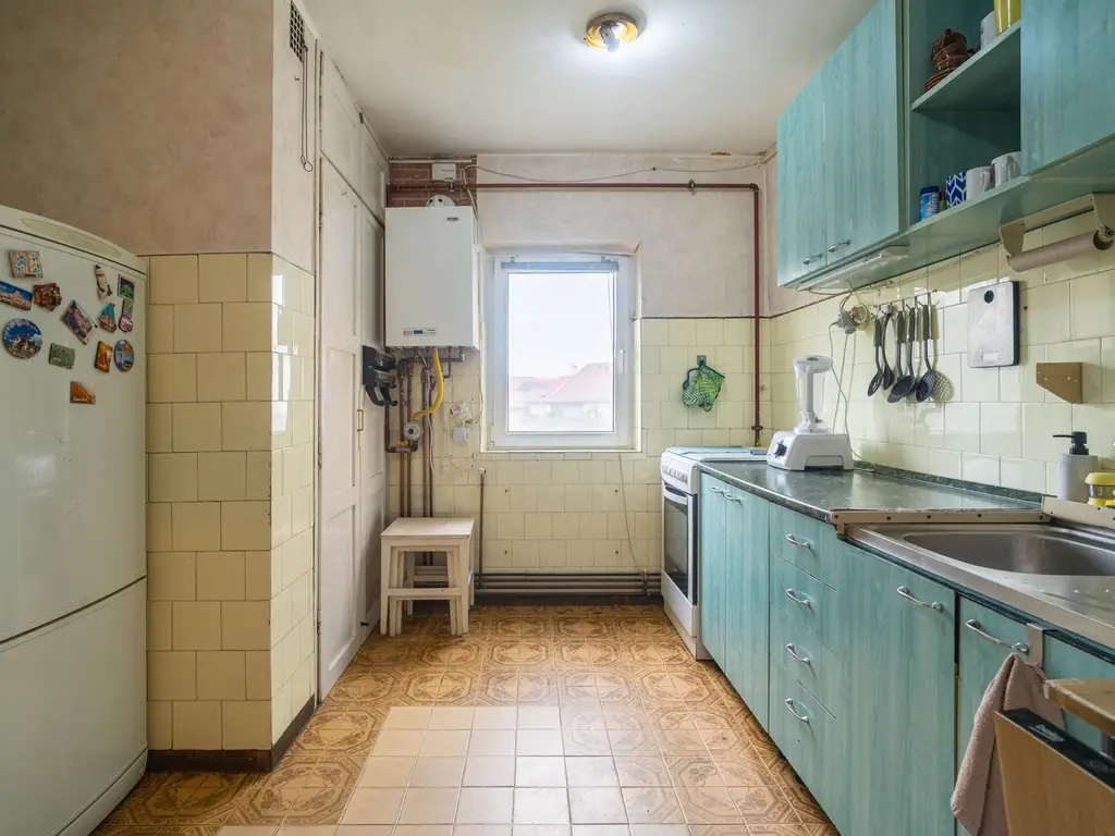 Apartament spațios cu 4 camere – Zona Boul Roșu 0% COMISION