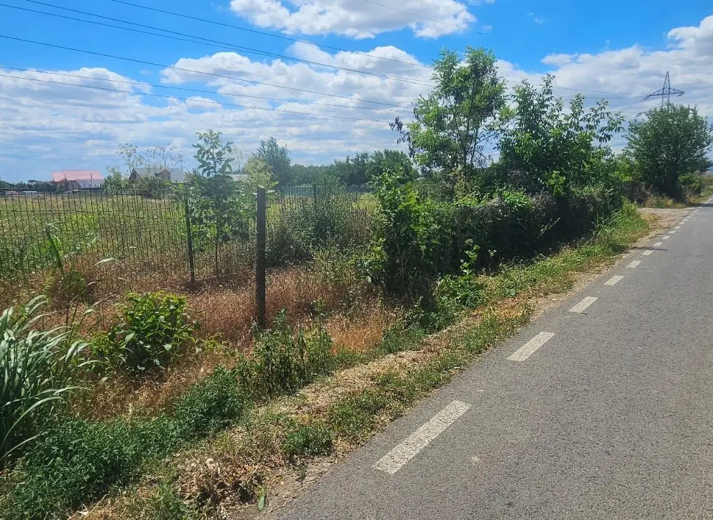 Loturi teren 590 mp - Vanatori, jud Galati, 43 mp negociabil