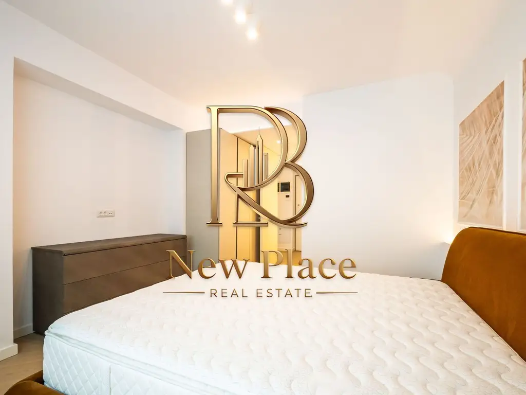 [VIDEO] CORTINA NORTH | 1,150 Eur + TVA | Mobila Rovere | View liber | LUX