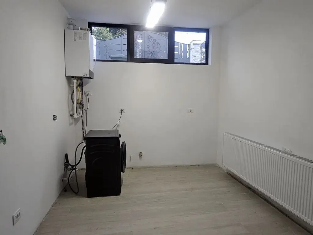 EXCLUSIVITATE -  CASA MODERNA -  4 DORMITOARE - Mazepa 2