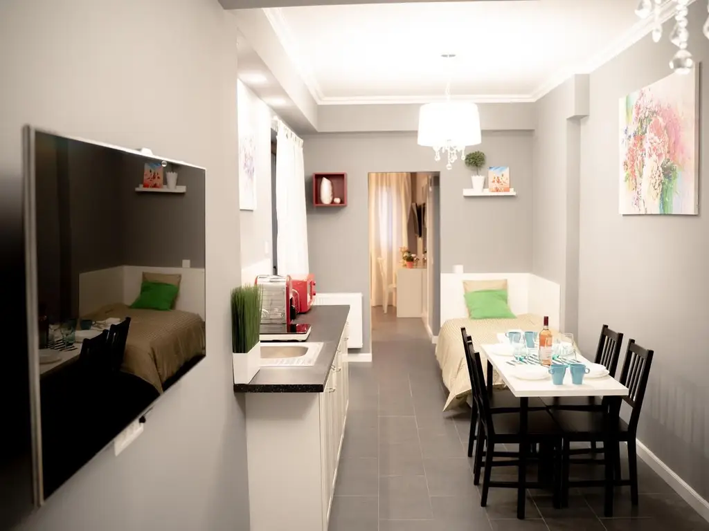 Universitate apartament 5 camere 220 mp de inchiriat