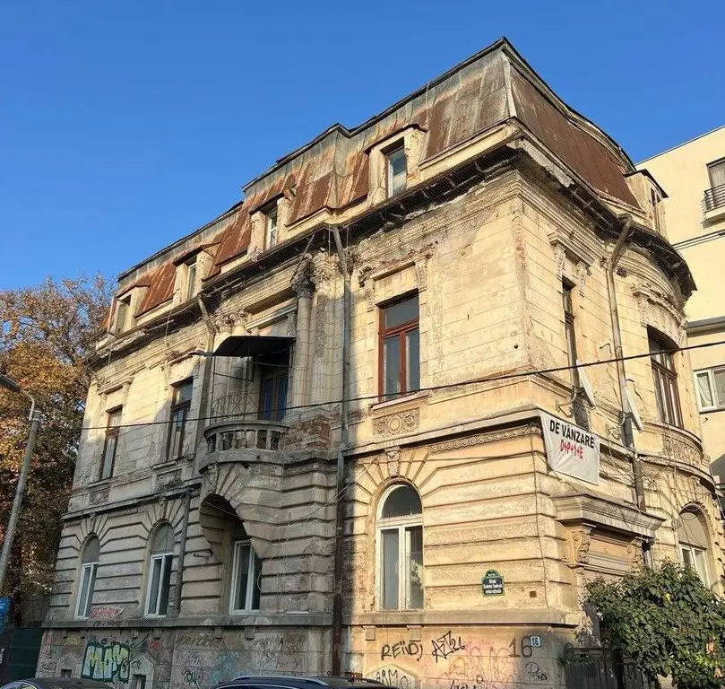 Vila interbelica Victoriei