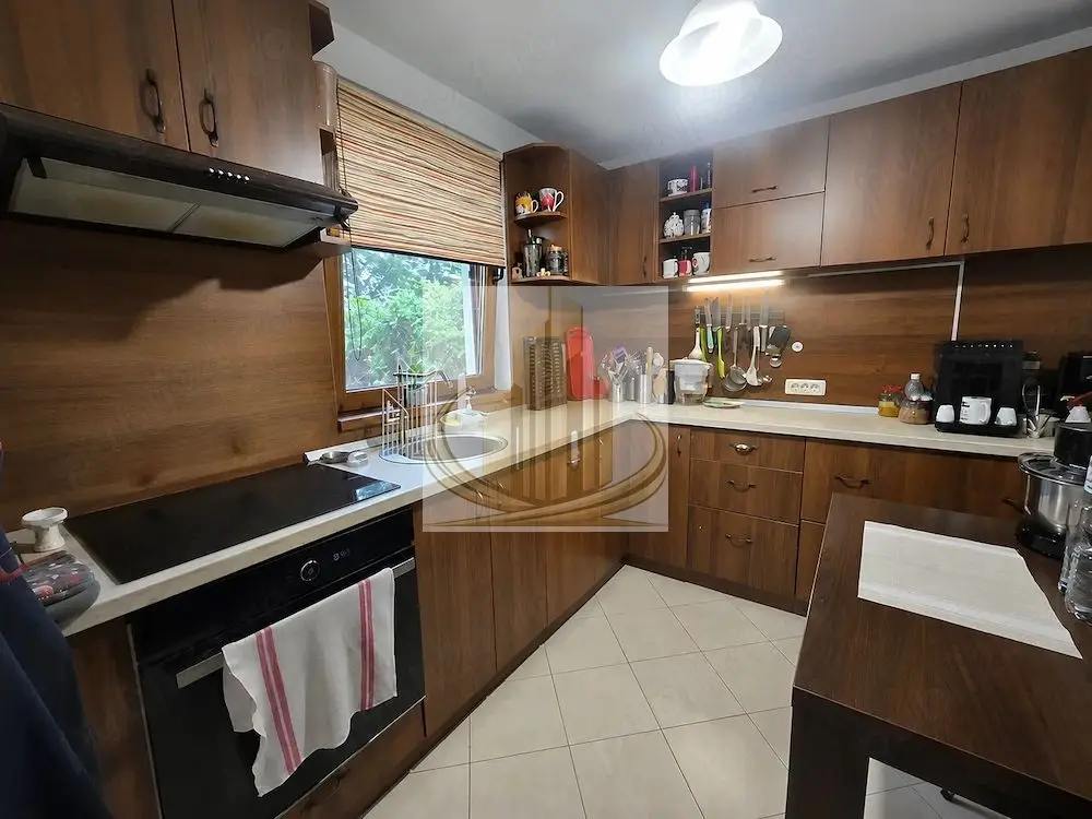 Casă Individuală, 4 cam, 2 bai | Sistem Fotovoltaic | Dumbravita 660mp