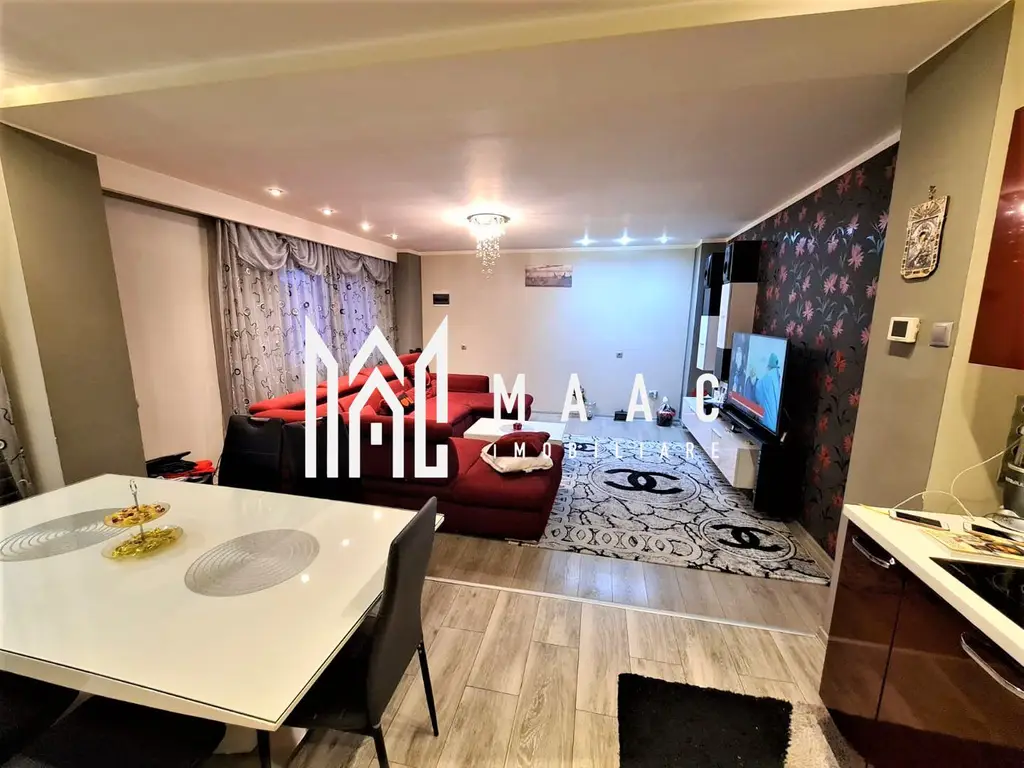 2 Case de vanzare + spatiu comercial | Zona Tiglari | 400 mp