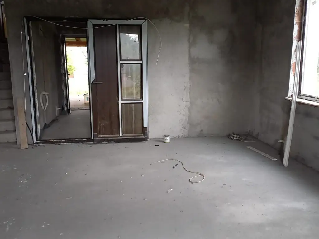 BRASADAS vinde casa individuala zona Odoreului.