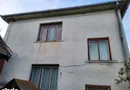 Ag EUROPA vinde casa cu etaj cu teren aferent de 10 ari în Lazuri.