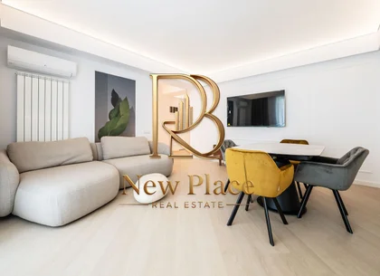 [VIDEO] CORTINA NORTH | 1,150 Eur + TVA | Mobila Rovere | View liber | LUX