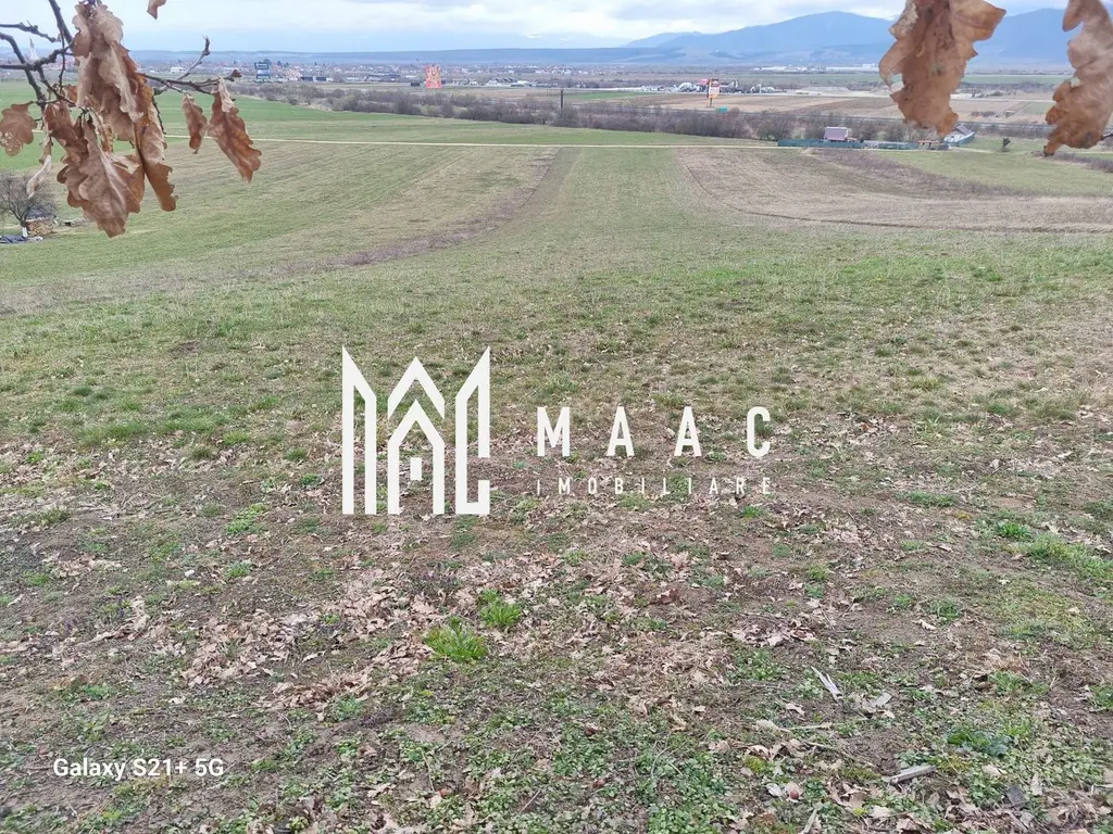 Teren 5400 mp | Parcelabil | Zona sub Valea Marului | Cristian