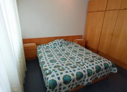 Inchiriez apartament zona Unirii,, Parcul Tineretului