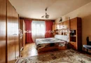 Locuință pentru familie mare apartament la casă, cu teren, Bujac.