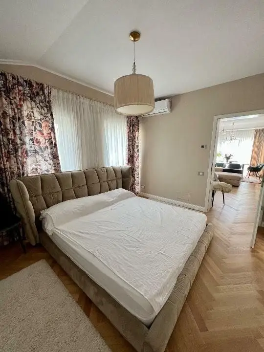 Apartament cu 3 camere in Aviatiei