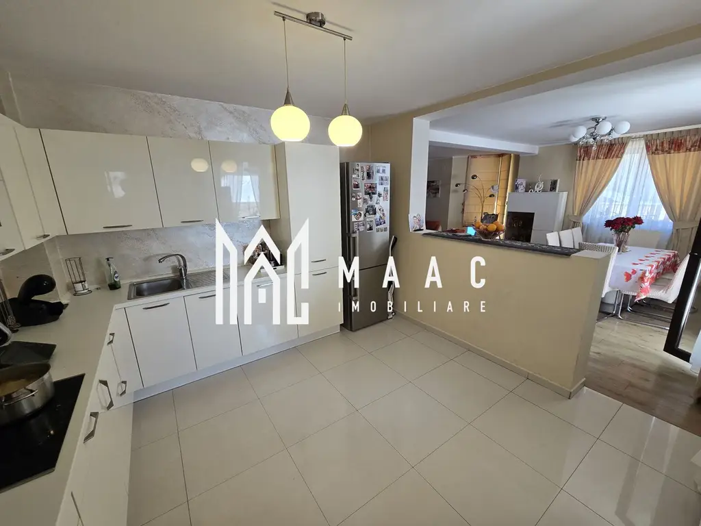 Vila 5 camere moderna 300 mp teren Zona Tineretului