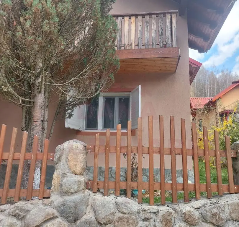 CASĂ DE VACANȚĂ 5 CAMERE,POINANA MĂRULUI, JUD.CARAȘ-SEVERIN