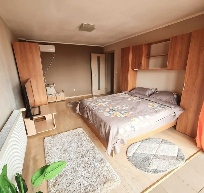 Penthouse spațios de închiriat | 80 mp | 2 băi | Dressing | 2 balcoane | Zona Timocului - Badea Cârțan