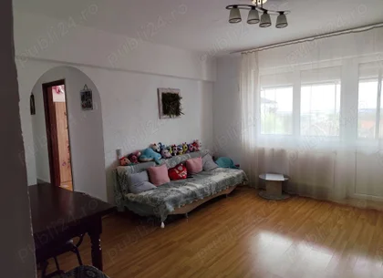 Ag BRASADAS vinde apt 3 cam etaj 4/4 Micro 16.