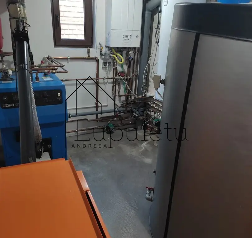 Casa de Vanzare | Individuala | 5 Camere |  184 MPU | Sura Mare