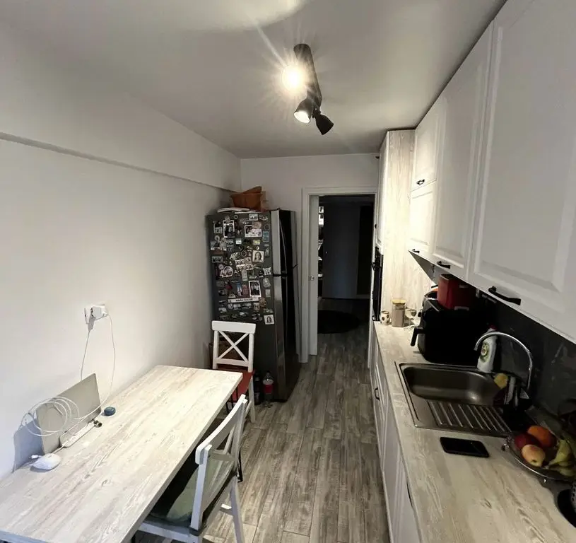 Apartament 3 camere mobilat utilat