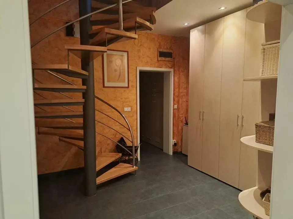 Apartament duplex cu sauna Marriott/ Uranus/ Catedrala Neamului/ Sabinelor