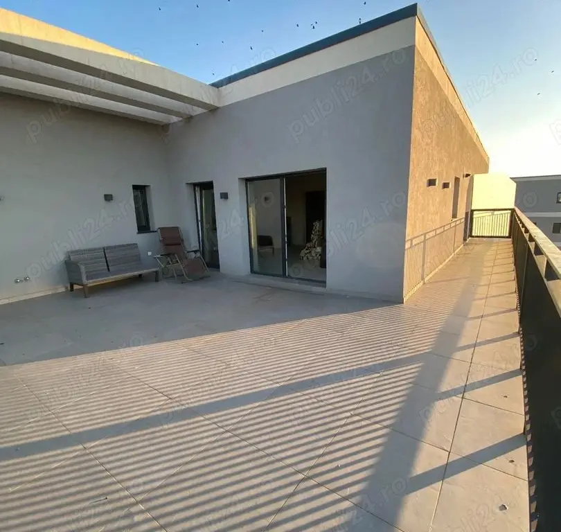 BRASADAS vinde penthouse 2 cam semifinisat-Smalard City.