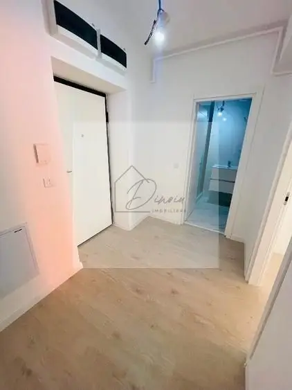 Studio Ivory Pipera I Rond OMW I bloc 2025