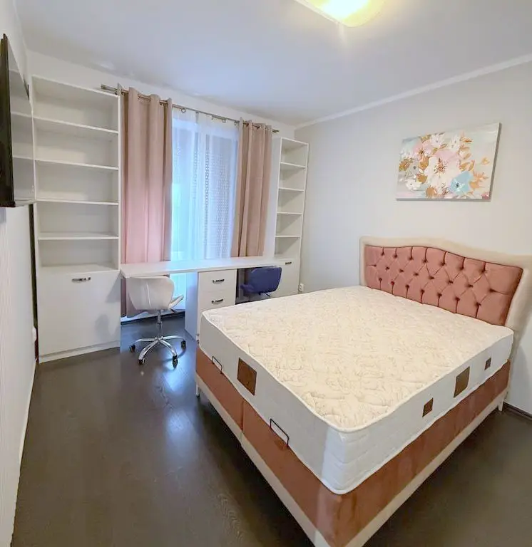 Inchiriere - 3 camere mobilate si utilate premium - Faleza Dunarii