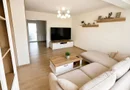 Duplex Spațios cu 3 Dormitoare și Curte Amenajată